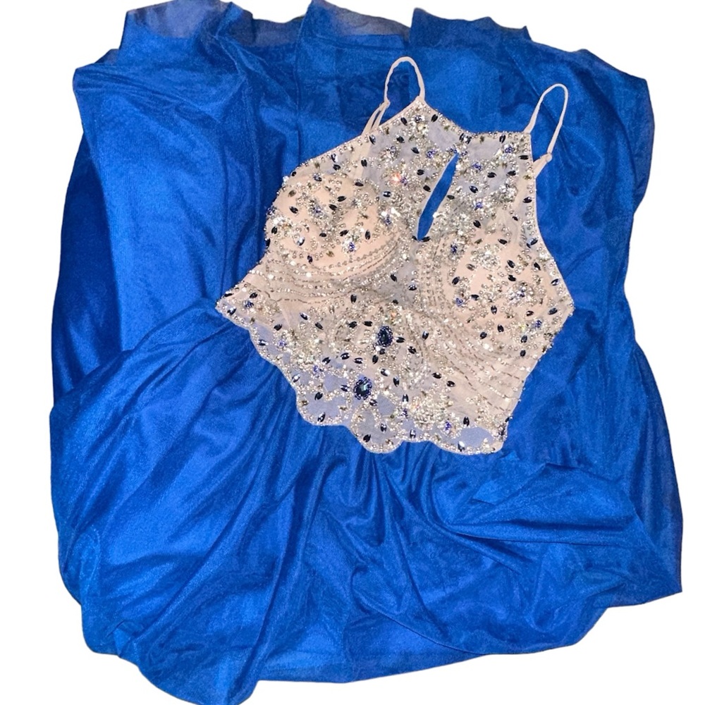 Evening/Prom/Pageant Dress - Picture 4 of 6
